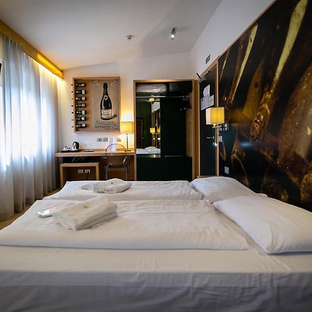 Boutique Exclusive B&B Trento Exterior foto